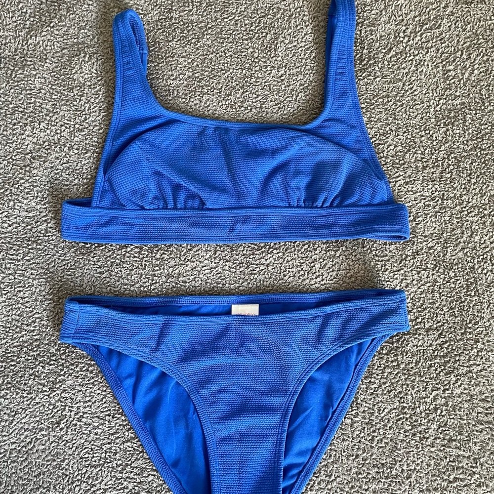 blue bikini 💙